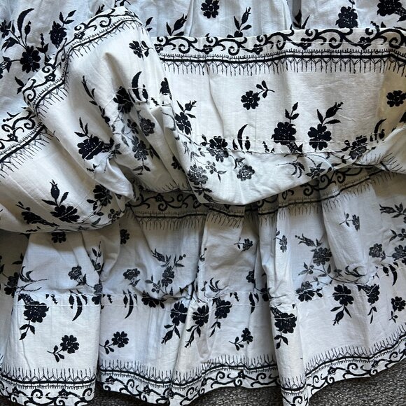 VTG 1950s Koret of California White & Black Floral Pattern Circle Skirt | S - Picture 8 of 12
